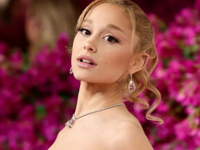 Ariana Grande leaves problems at home as her tour hits the UK