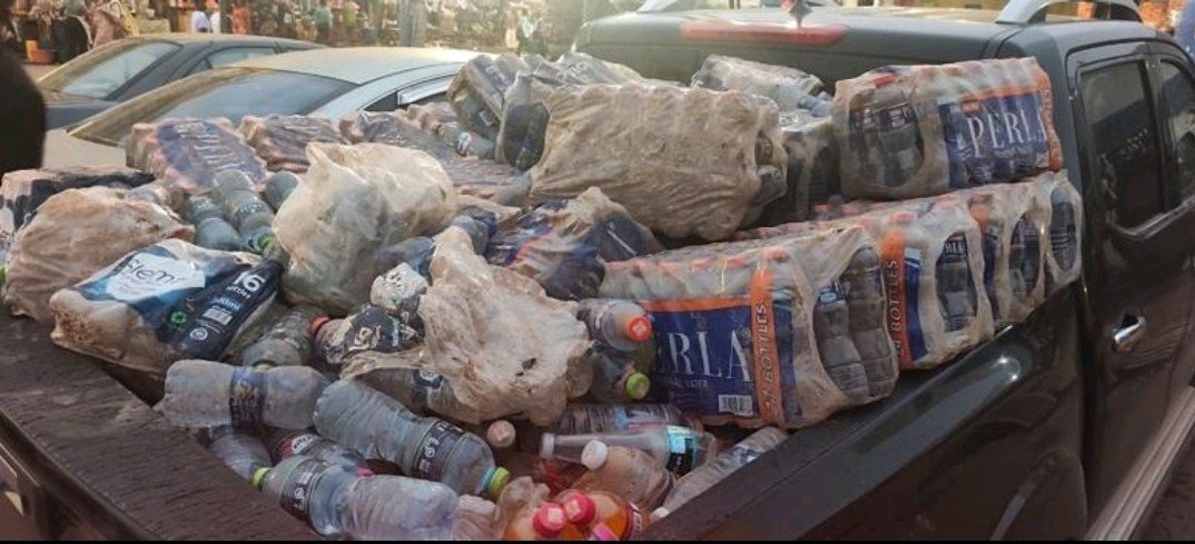 FDA seizes flood-damaged drinks, warns public against purchasing washed products