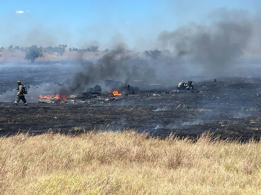 Fort Hood Apache helicopter crash kills two in Salado, Texas