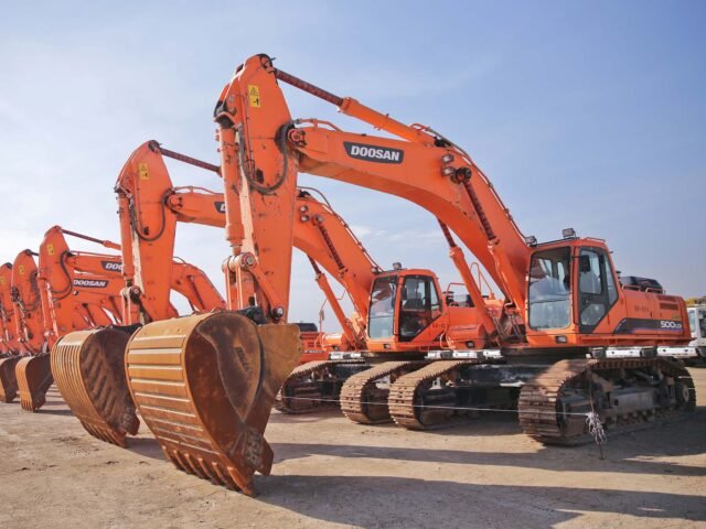 Galamsey: 4,000 excavators held at ports under new controls – Lands Minister