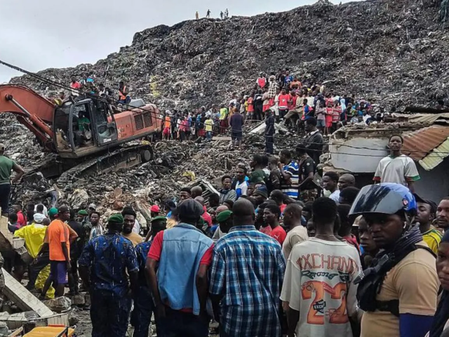 Guinea rubbish landfill collapse kills 30
