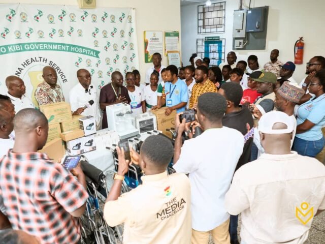 Kingsley Agyemang donates medical equipment, pays patients’ bills at Kyebi Hospital