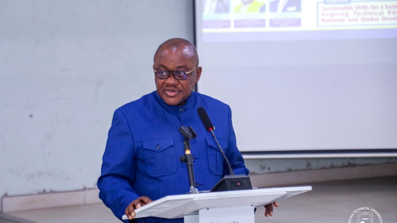 Labour backs proposed IPEC but demands full involvement in pay reforms