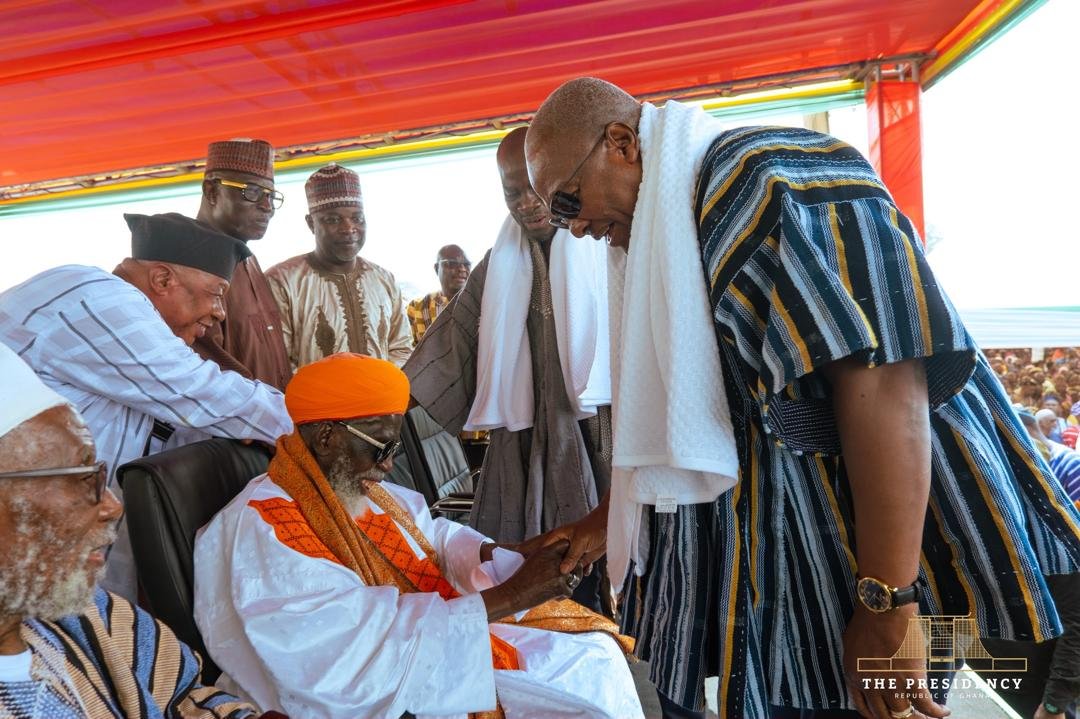 Mahama urges Dagbon Regent to preserve peace and continue late Ya-Na’s development legacy