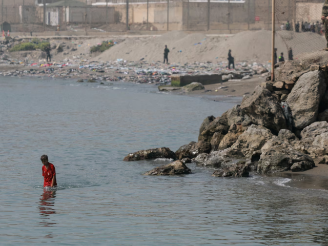 Spain rejects discussing sovereignty of enclaves with Morocco