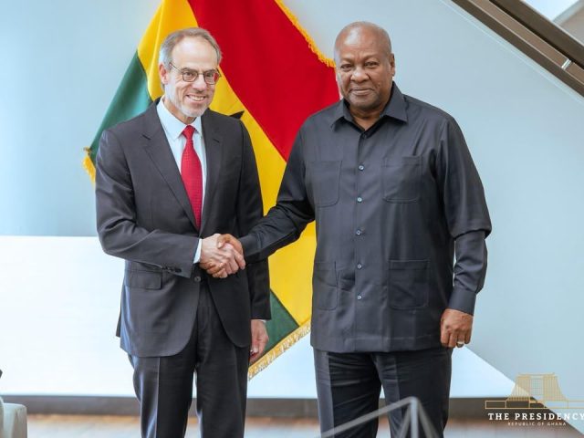Amazon eyes Ghana for broadband expansion after talks with Mahama