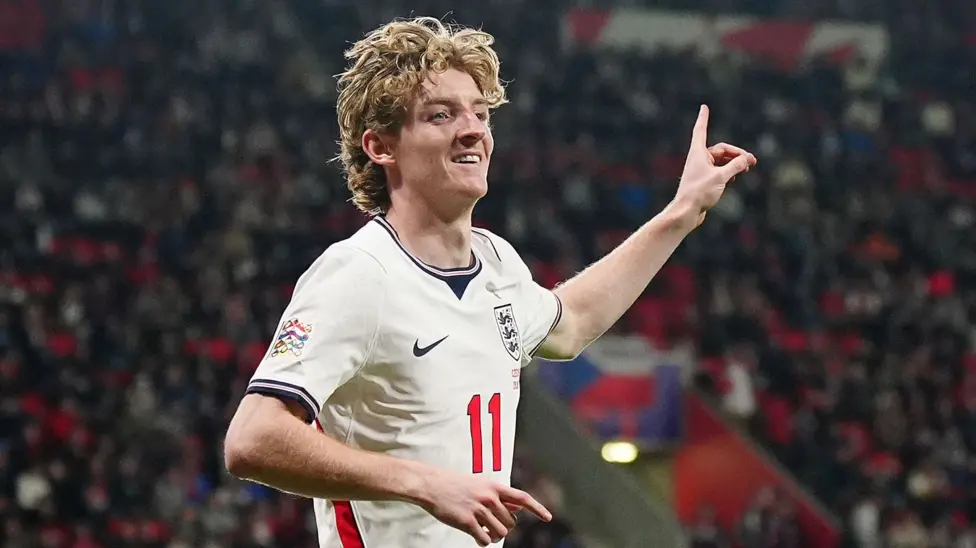 Kane and Gordon give England victory over Czech Republic in Nations League