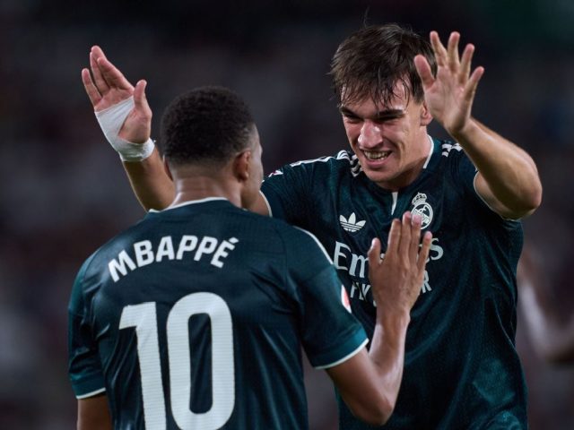 Kylian Mbappé scores, sets up winner as Real Madrid top Elche