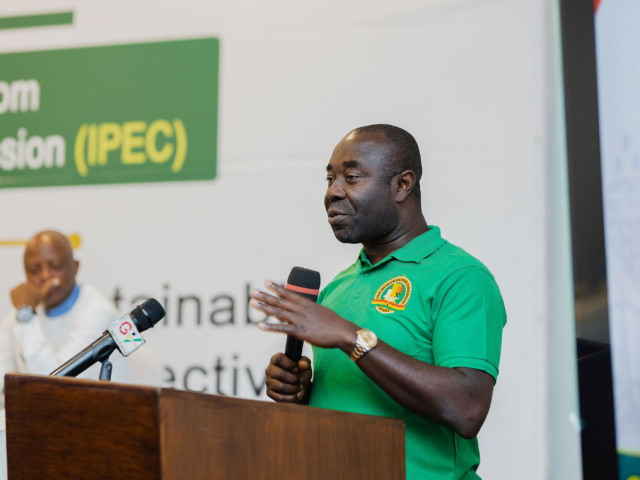 Labour Minister wants SOEs to help shape new public pay system
