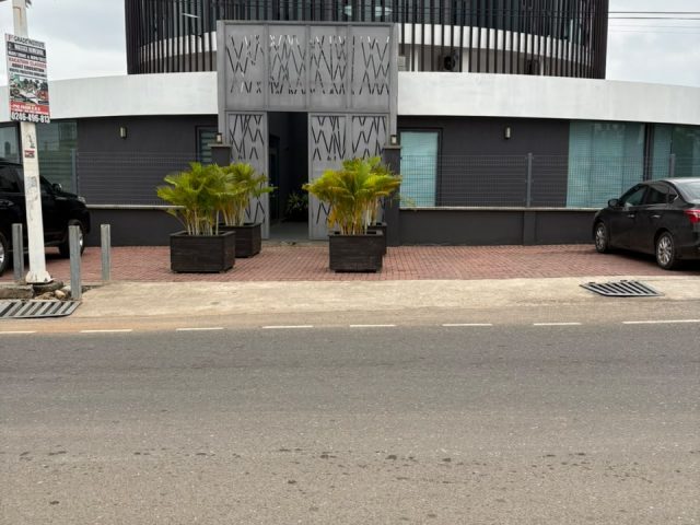 The round house in Abelemkpe, Accra