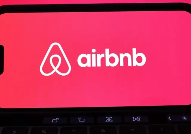 Airbnb hosts can no longer make guests strip beds and wash dishes under new rules