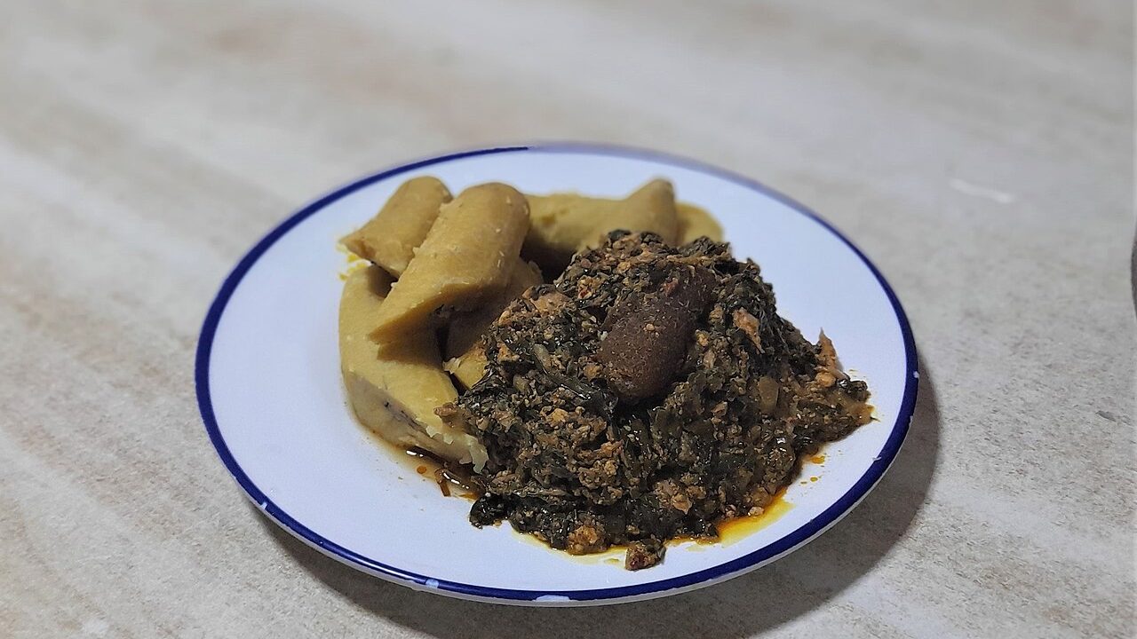 Ampesi with kontomire stew