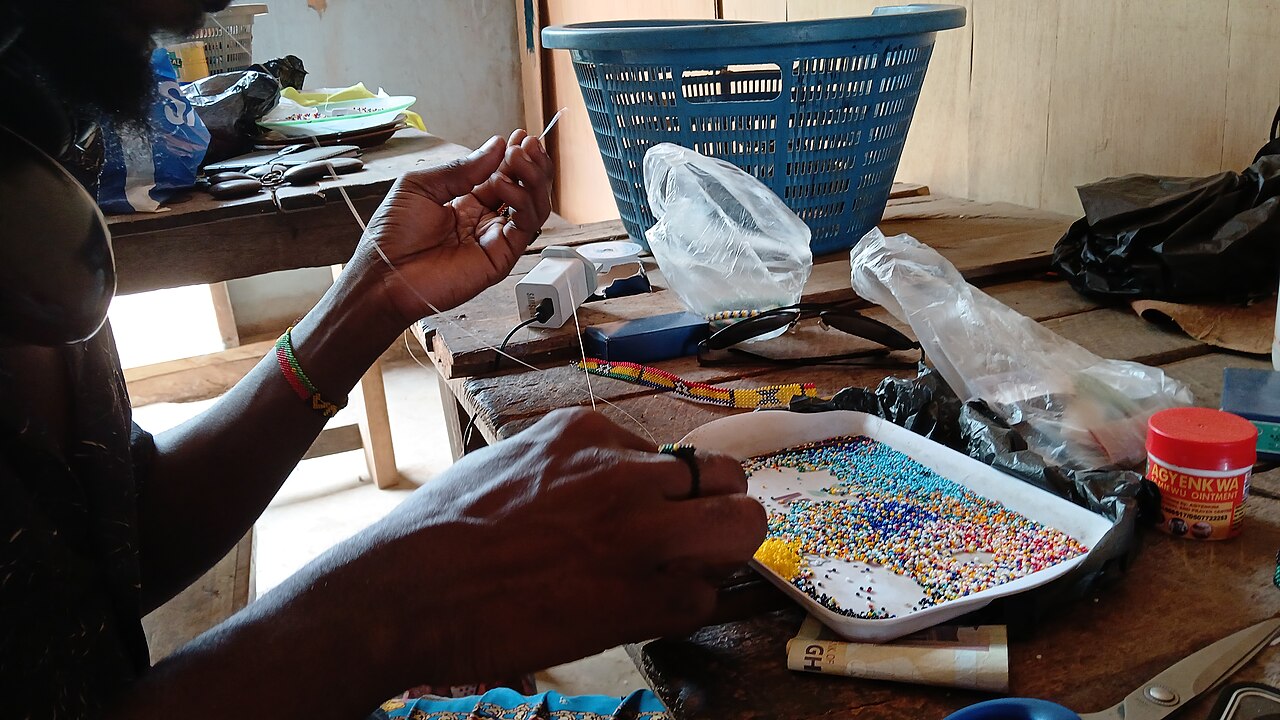 A bead maker at the National Cultural Centre