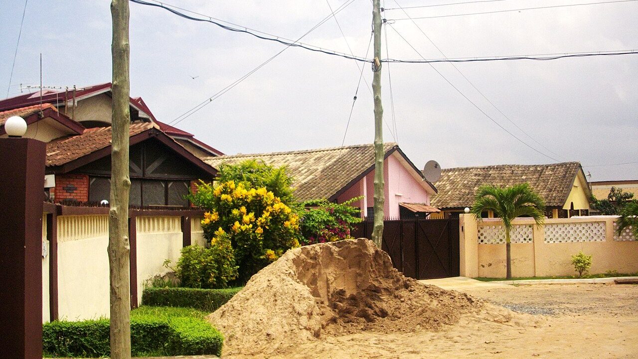 Tema Metropolitan, beside Ashaiman