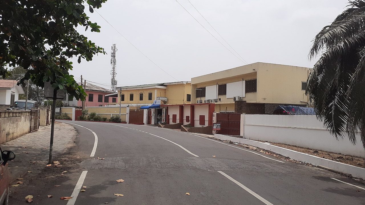 A street in Asylum Down, Accra