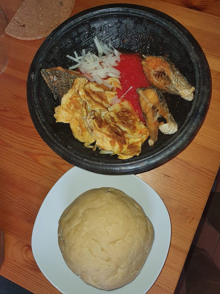 Banku with pepper in an asanka