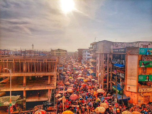 A market day at Makola, Accra