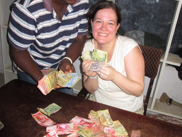 Ghanaian cedi banknotes