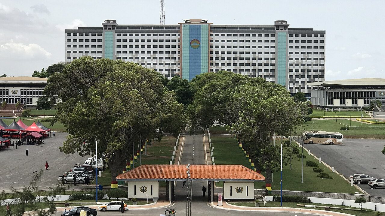 The entrance to Ghana's Parliament House, with Job 600 behind