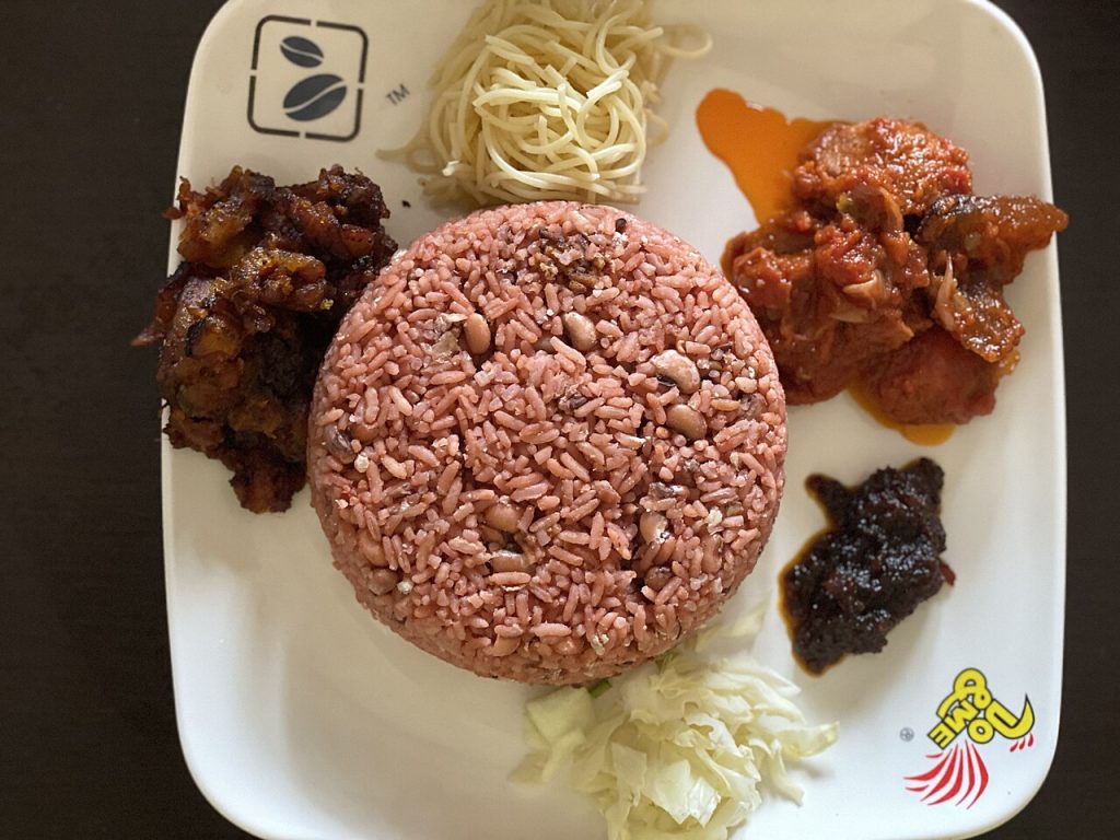 Waakye served with kelewele