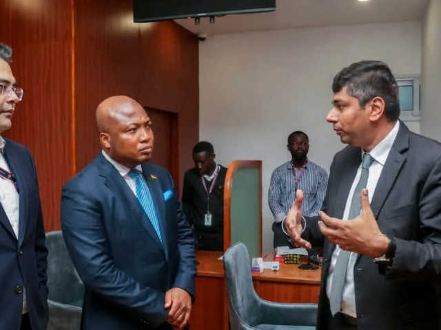 Foreign Minister inspects VFS Global Visa Centre, highlights commitment to service quality standards