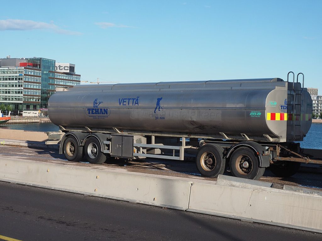 A water tanker truck